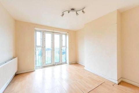 2 bedroom apartment for sale, Boundary Close, Kingston upon Thames, KT1