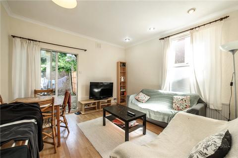 3 bedroom maisonette to rent, Oakmead Road, London, SW12