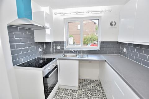 1 bedroom cluster house to rent, Monsal Avenue, Wolverhampton