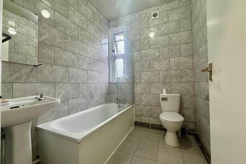 undefined, Welldon Crescent, Harrow