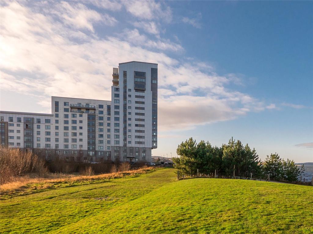 Western Harbour View, Edinburgh... 2 bed apartment £1,150 pcm (£265 pw)