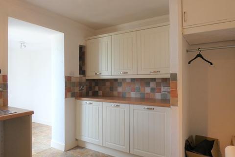 7 Beech Close, Snape, Bedale, DL8 2TP