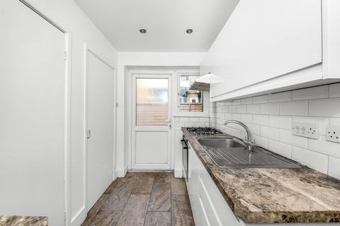 85 Farmstead Road, London, SE6 3EB
