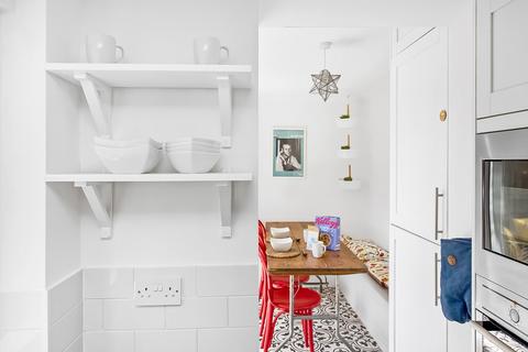 69 Robson Road, London, SE27 9LB