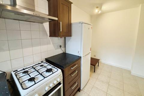 2 bedroom flat to rent, Mersey Road, Manchester, Greater Manchester, M20