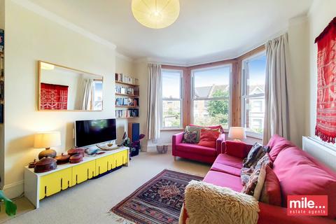 3 bedroom flat for sale - Ridley Road, London NW10