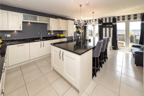 17 Leyfield, Baildon, Shipley, BD17 5TQ