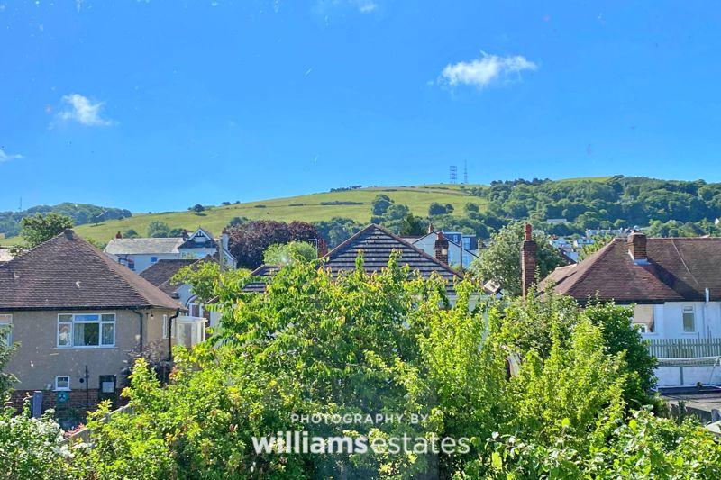 Clwyd Avenue, Prestatyn 3 bed semidetached house £200,000