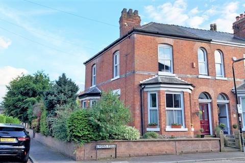 1 Lyons Fold, Sale, M33 6JF