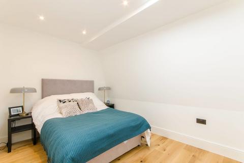 2 bedroom flat to rent, Parkhurst Road, Holloway, London