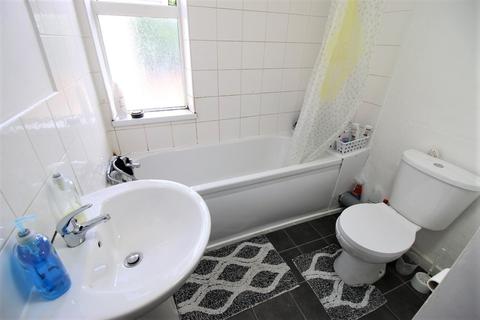 39 Bristol Street, Wolverhampton, WV3 0HD