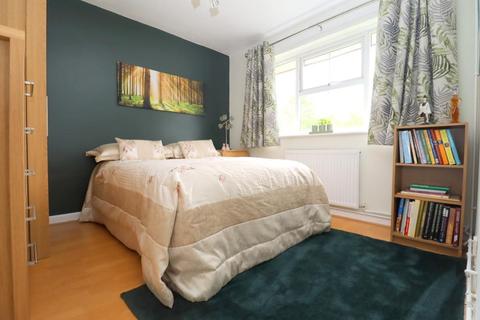 38 Campania Grove, Luton, LU3 4DD