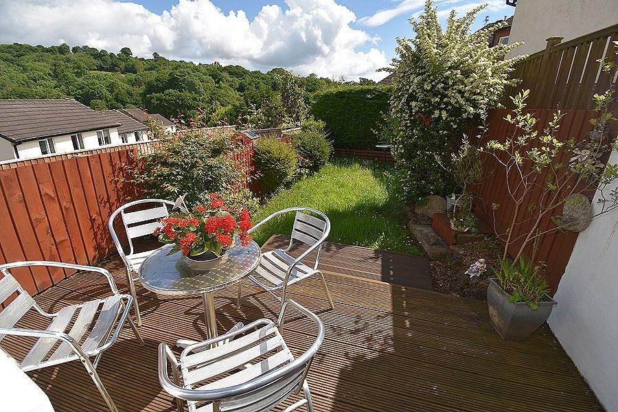 Rollestone Crescent, Exeter, EX4 2 bed terraced house £270,000