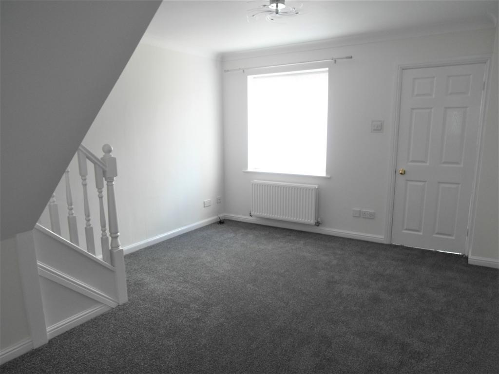 Millbeck Approach, Morley, LS27 2 bed semidetached house to rent £