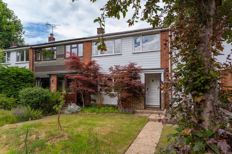 Fleetwood Close, Chalfont St. Giles 3 bed terraced house for sale £