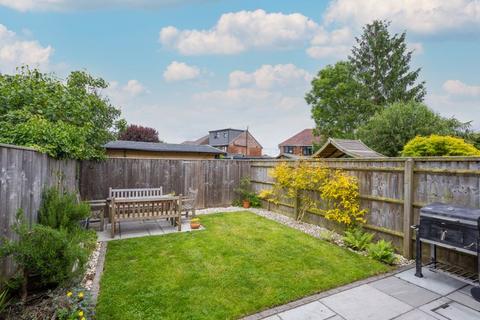 26 Fleetwood Close, Chalfont St Giles, HP8 4DR