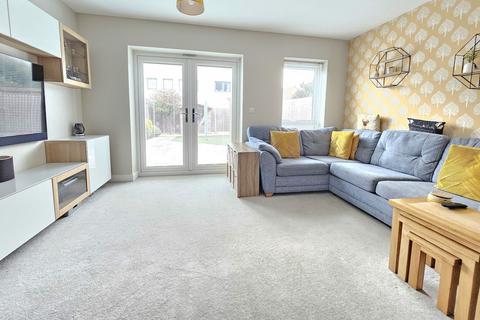 2 bedroom end of terrace house for sale, Courageous Road, Lee on the Solent, PO13