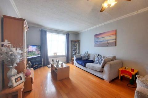 59 Burns Avenue, Feltham, TW14 9LZ