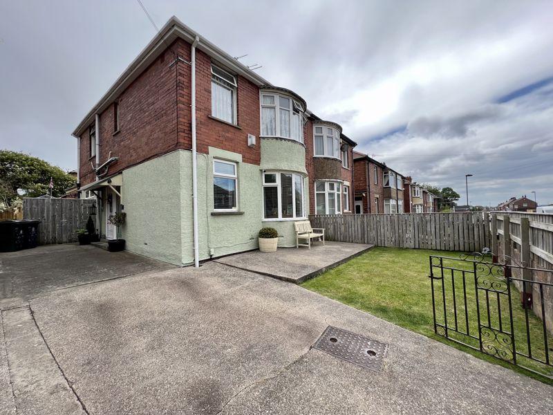 Balkwell Avenue, North Shields 2 bed flat for sale £95,000