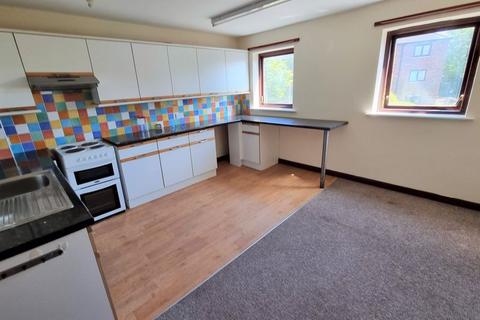 2 bedroom terraced house to rent, Caldew Maltings, Carlisle