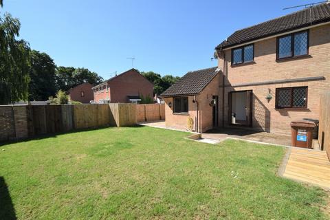 2 bedroom semi-detached house to rent, Beech Close, Willand, Cullompton, Devon, EX15