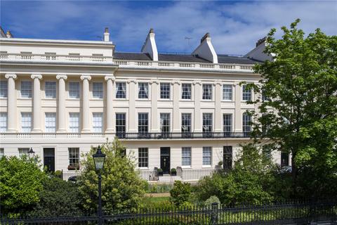 5 bedroom terraced house for sale, Gloucester Gate, Regent's Park, London, NW1