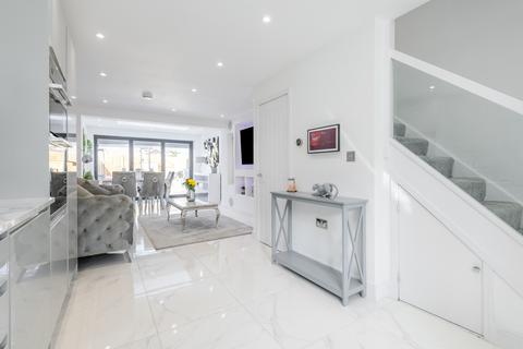 9 Longfellow Crescent, Royal Wootton Bassett, Swindon, SN4 8JU