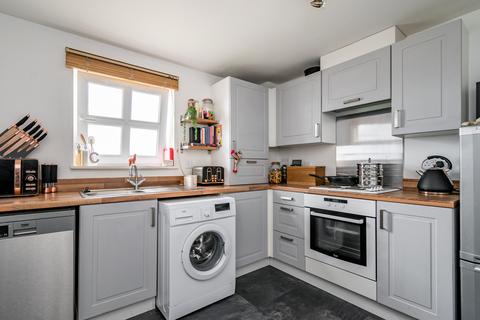 121 Burnbrae Road, Bonnyrigg, EH19 3DA