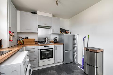 121 Burnbrae Road, Bonnyrigg, EH19 3DA