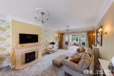 5 bedroom detached house for sale - Peers Square, Chelmsford, Essex