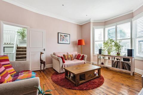 16 Winterwell Road, London, SW2 5JD