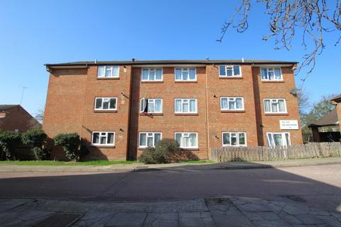 2 bedroom apartment to rent, Wilson Drive, Wembley