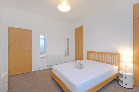 2 bedroom flat to rent, Linksfield Road, Linksfield, Aberdeen, AB24