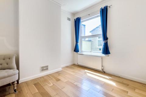 99 Gladstone Road, London, SW19 1QR