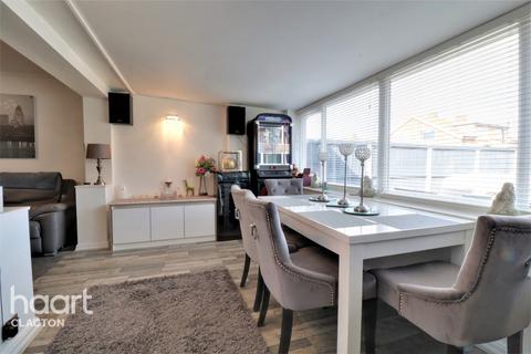 9 Cypress Close, Clacton-on-sea, CO15 4RB