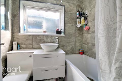 9 Cypress Close, Clacton-on-sea, CO15 4RB