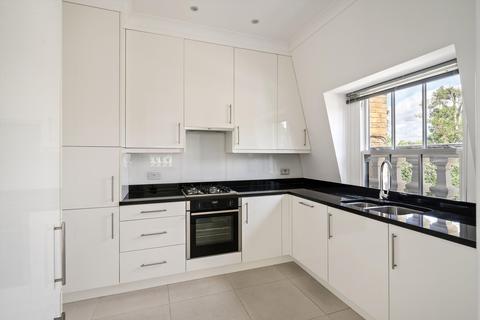 3 bedroom flat to rent - Addison Road, London, W14