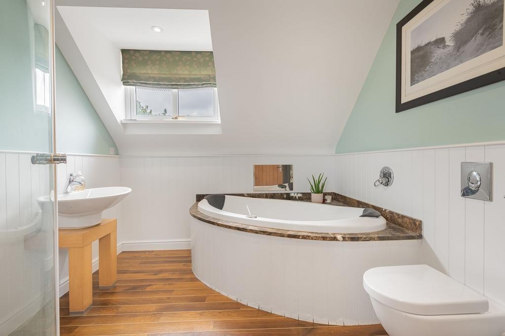 Bathroom, Barn End