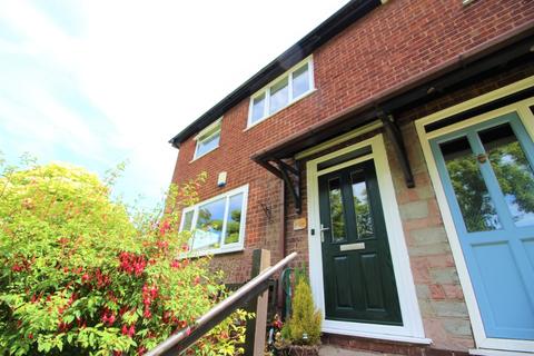 3 bedroom semi-detached house for sale - Rhodes Hill, Oldham, OL4