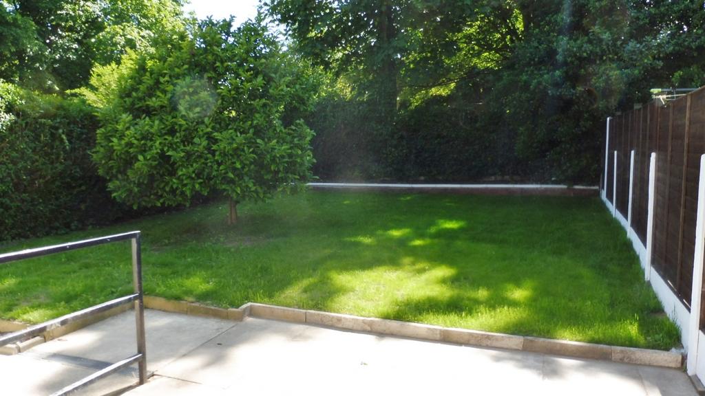 Enclosed Rear Garden