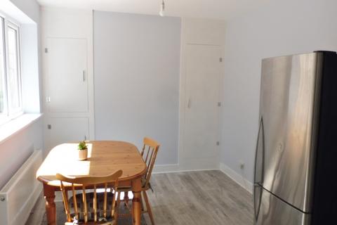 47 Wright Crescent, Wombwell, Barnsley, S73 0ES