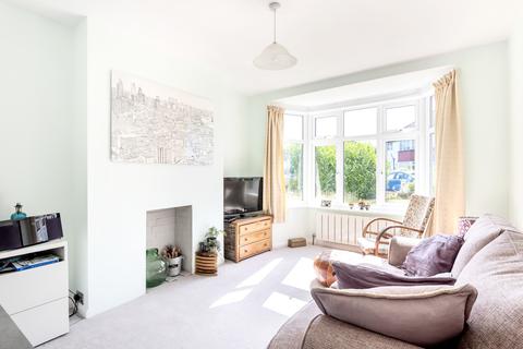 12a Grove Close, Kingston Upon Thames, KT1 2SS