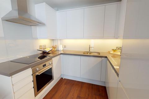 1 bedroom apartment for sale - Plot Type E, 1 Bedroom Apartment  at Orchard Wharf, Leamouth Road, Tower Hamlets E14