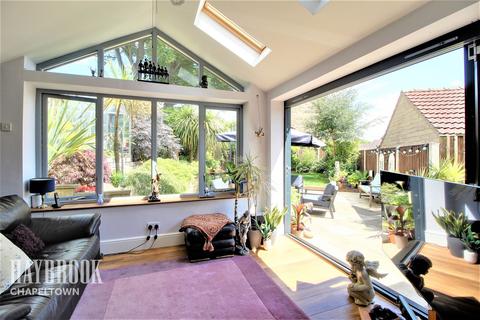 10 Admirals Crest, Scholes, Rotherham, S61 2SW