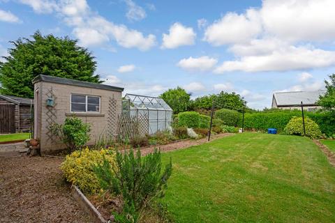 7 Burnside Square, Balbeggie, Perth, PH2 6HE