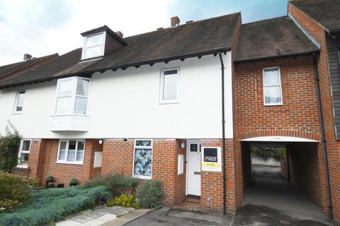 3 bedroom end of terrace house to rent, Salisbury, Wiltshire, SP1