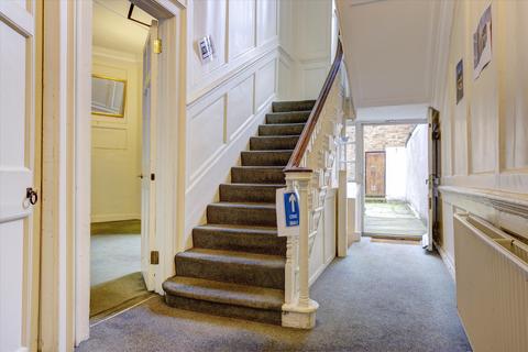 8 Great James Street, London, WC1N 3DF