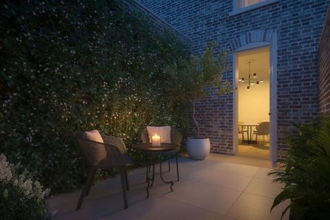 8 Great James Street, London, WC1N 3DF