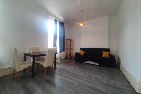 1 bedroom flat to rent, Holloway Road, London N19