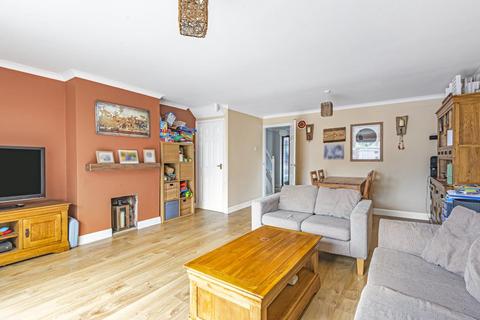49 Colwell Drive, Witney, OX28 5NJ